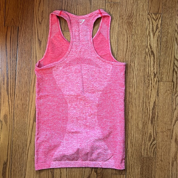 Gymshark Razor back Top - Picture 3 of 3